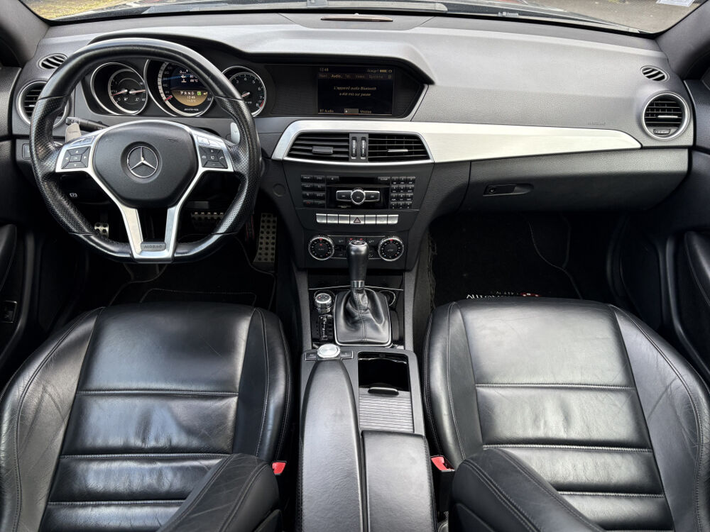 Classe C III COUPE 63 AMG BVA7 SUIVI COMPLET MERCEDES 2011 occasion 59300 Valenciennes