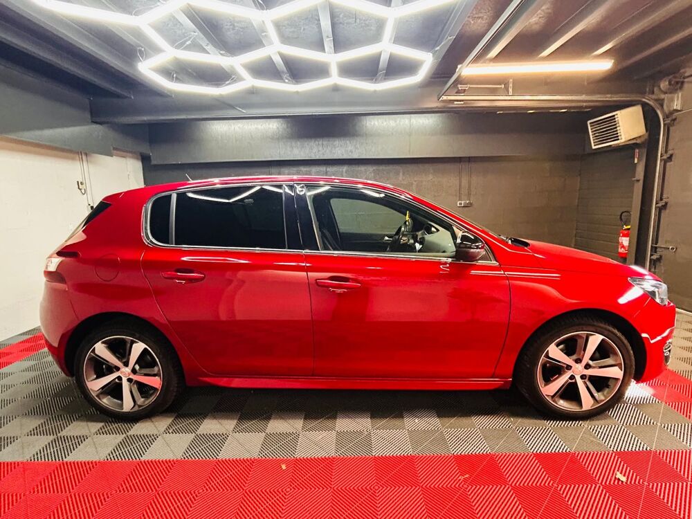 308 1.2 - 130 cv GT Line – Toit Pano – Entretien &agrave; Jour - Garan 2015 occasion 71300 Montceau-les-Mines