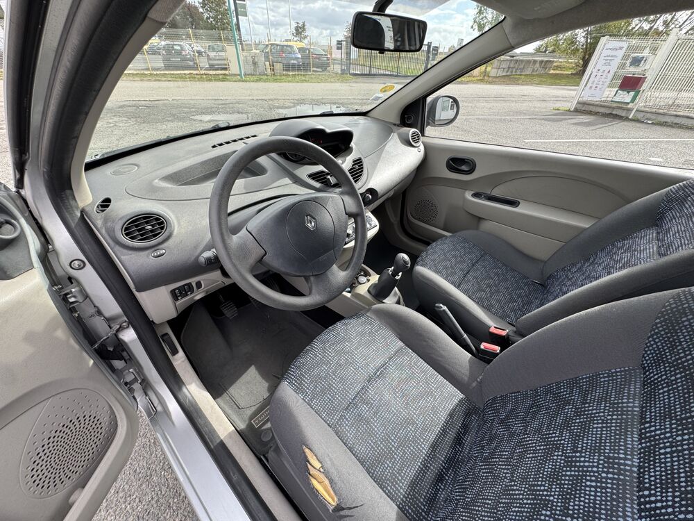Twingo II 1.2 60 ECO2 AUTHENTIQUE | 2EME MAIN | BLUETOOTH | GARANTI 2007 occasion 44860 Pont-Saint-Martin