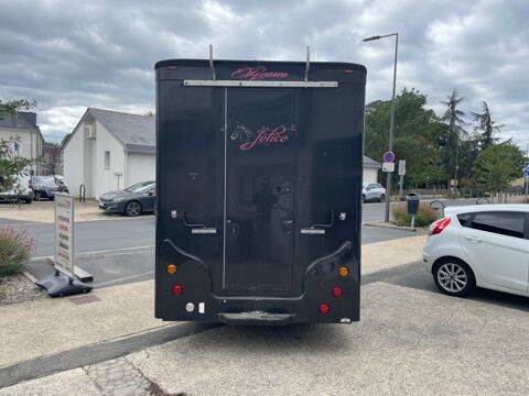 Daily V 2,3LD 126cv - Camion chevaux - Conduite &agrave; droite - Boite 2012 occasion 49124 Saint-Barth&eacute;lemy-d'Anjou