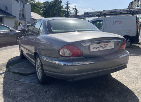 X-Type 2.0 D 130cv - EXECUTIVE 2006 occasion 49124 Saint-Barth&eacute;lemy-d'Anjou