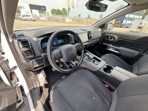 C5 aircross HYBRIDE RECHARGEABLE 225 E-EAT8 SHINE | ATTELAGE | GARANTIE 2022 occasion 44860 Pont-Saint-Martin