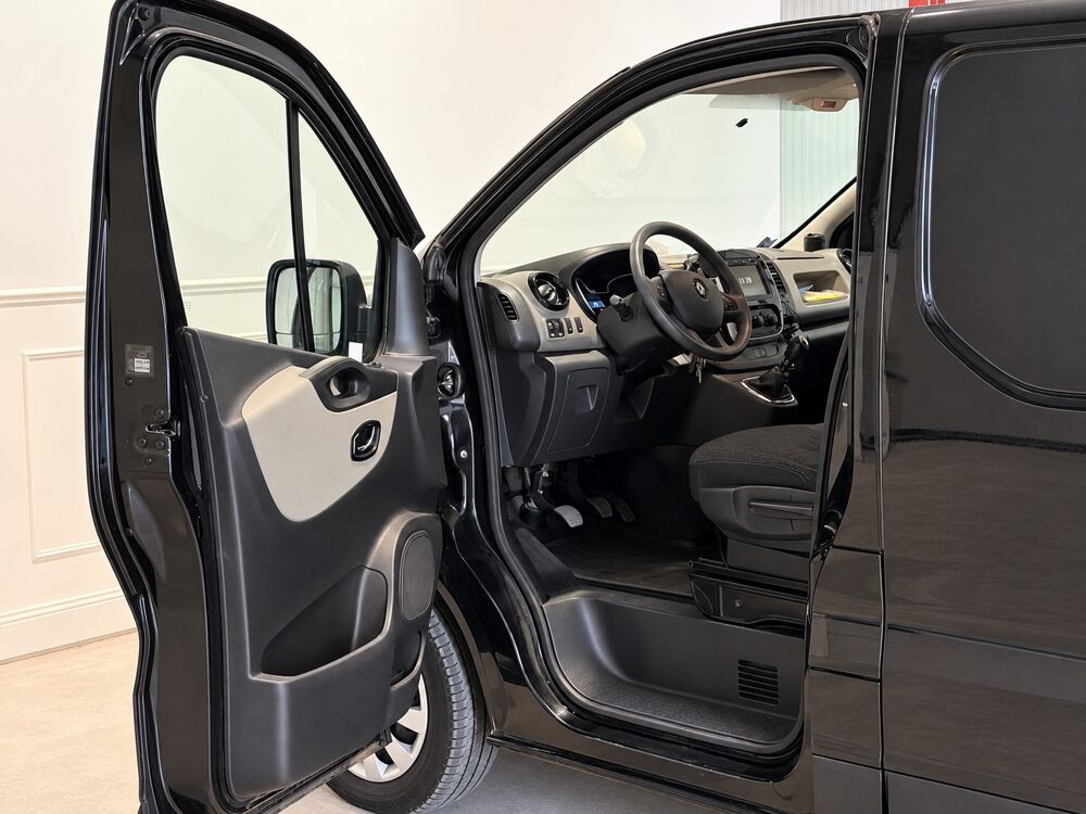 Trafic III FOURGON TOLE GRAND CONFORT L2H1 1300 ENERGY DCI 125 + AT 2019 occasion 27620 Gasny