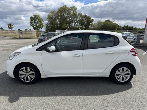 208 1.2 E-VTI 82 ETG5 ACTIVE | BOITE AUTO | DISTRIBUTION OK 10/2 2014 occasion 44860 Pont-Saint-Martin