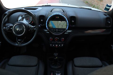 Countryman 2.0 150 Exquisite BVA8 (Toit ouvrant, CarPlay) 2018 occasion 88000 &Eacute;pinal