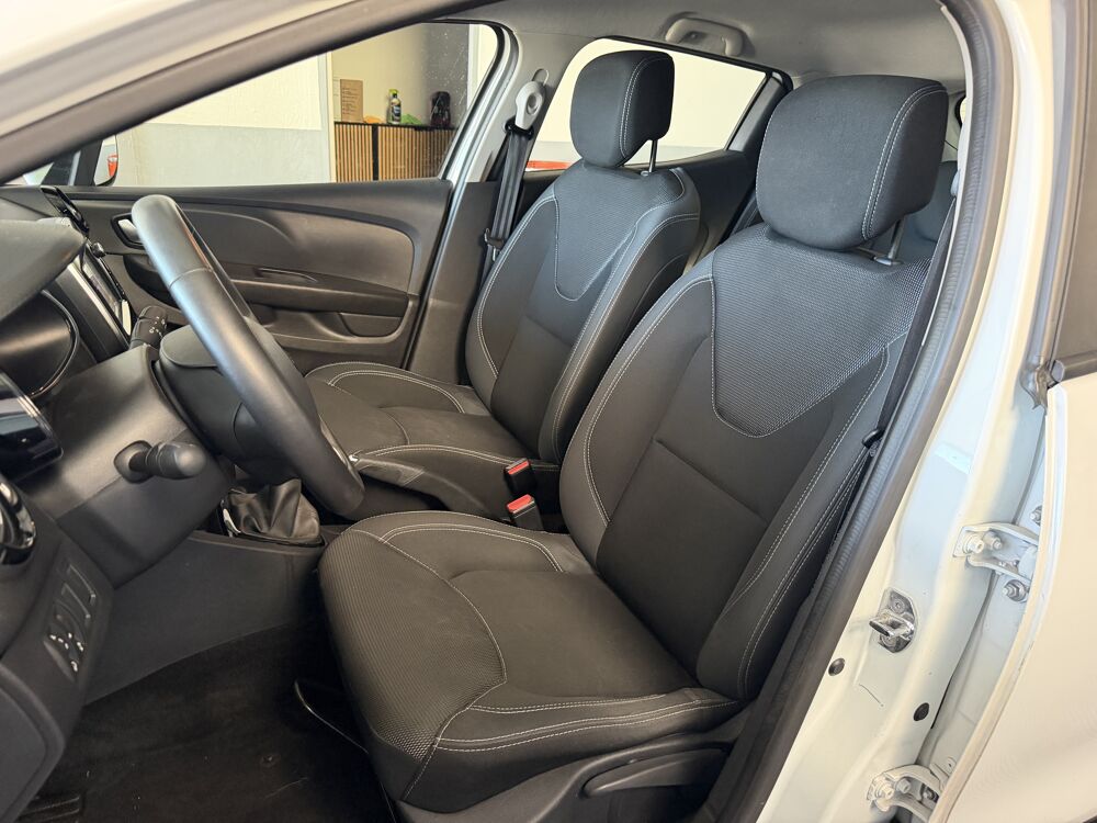 Clio IV Phase 2 0.9 TCe 90 cv limited 2018 occasion 51000 Ch&acirc;lons-en-Champagne