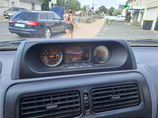 Land Cruiser 3.0 TD 125cv KZJ95 VX - 7 places - Calandre 2000 occasion 49124 Saint-Barth&eacute;lemy-d'Anjou