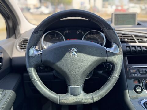 3008 1.6 BLUEHDI 120 ALLURE | CAMERA, TOIT PANO, SEMI-CUIR | GARA 2016 occasion 44860 Pont-Saint-Martin