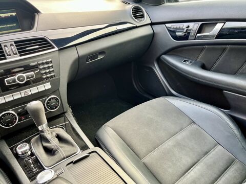 Classe C 63 AMG Coupe historique complet Mercedes 2013 occasion 59300 Valenciennes