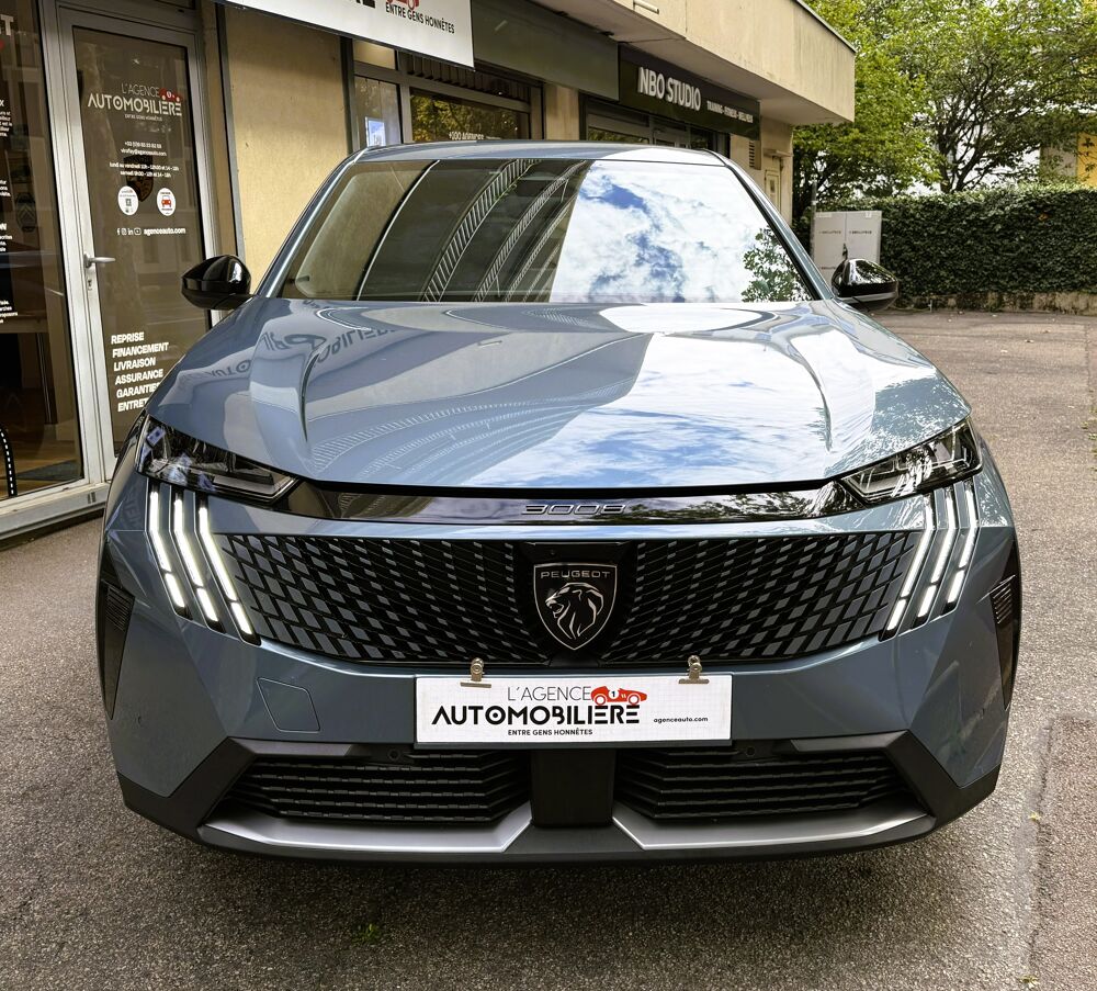 3008 1.2 HYBRID 136 ALLURE E-DCS6 -ENTRETIENS COMPLET PEUGEOT-GAR 2024 occasion 92370 Chaville