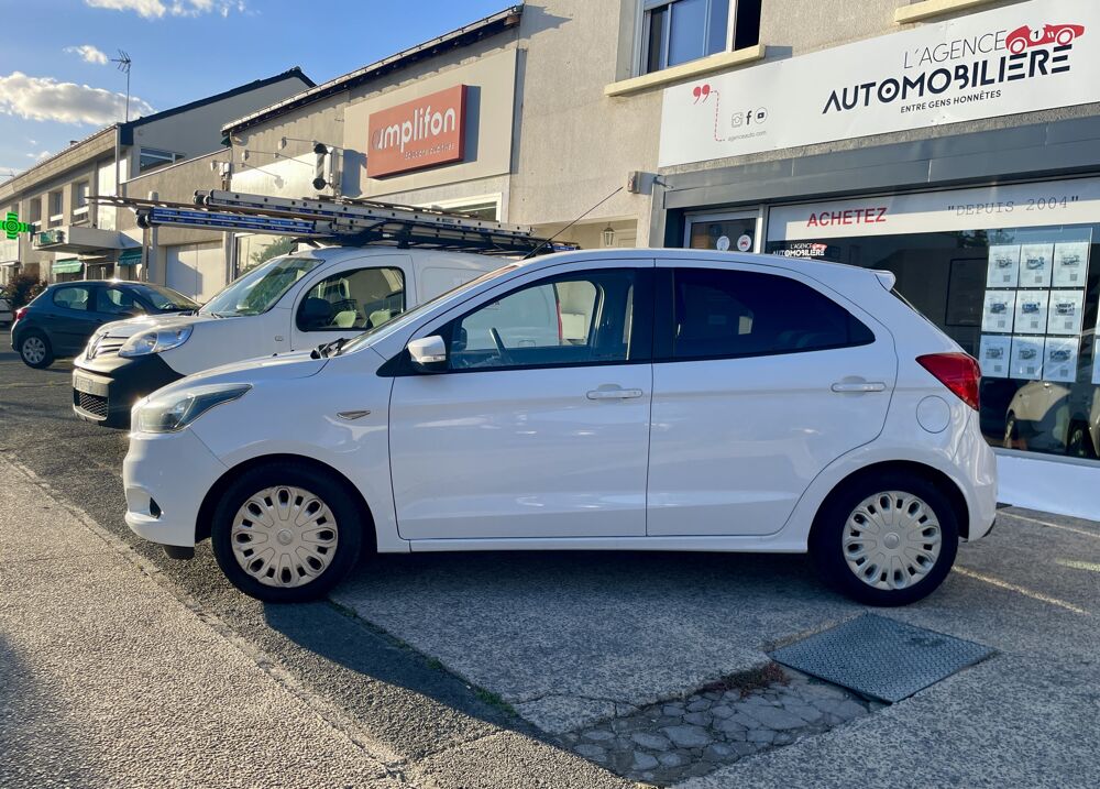 Ka + TI-VCT 85cv ULTIMATE - 2&egrave;me main - Suivi complet 2017 occasion 49124 Saint-Barth&eacute;lemy-d'Anjou