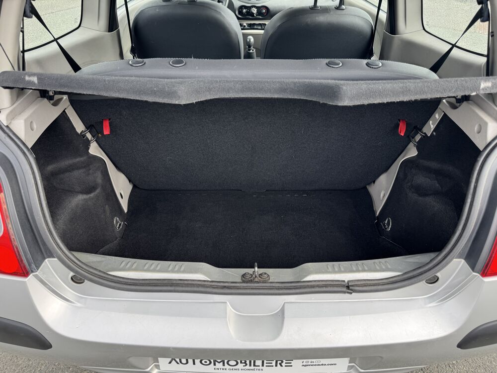 Twingo II 1.2 60 ECO2 AUTHENTIQUE | 2EME MAIN | BLUETOOTH | GARANTI 2007 occasion 44860 Pont-Saint-Martin