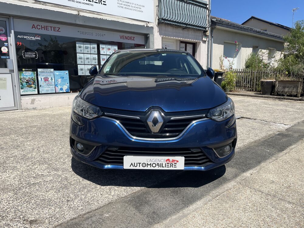 M&eacute;gane IV 1.2 TCe 100 cv - Business - Carplay 2018 occasion 49124 Saint-Barth&eacute;lemy-d'Anjou
