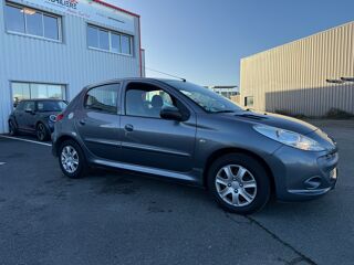 206 1.4l hdi 70ch TRENDY 2009 occasion 44860 Pont-Saint-Martin
