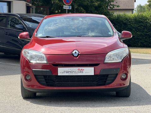 M&eacute;gane 1.4 tce 130ch BVM 2&egrave;me main 2010 occasion 25300 Pontarlier
