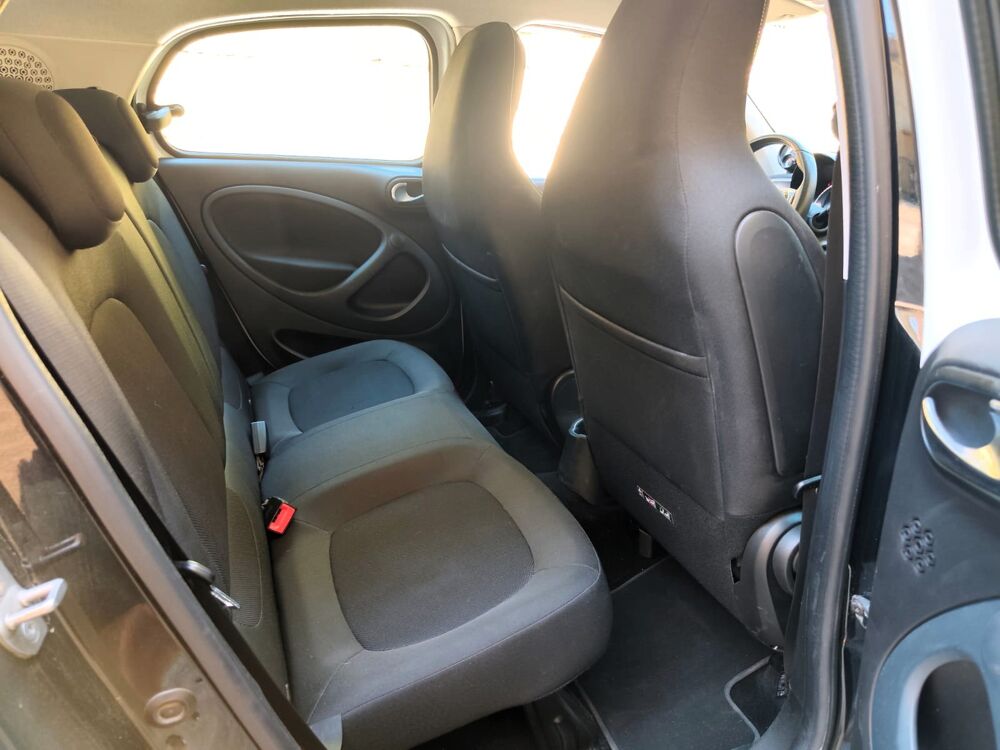 ForFour SMART FORFOUR ELECTRIC PRIME | 30 900 km | SOH 94 % | TOIT P 2019 occasion 34160 Castries