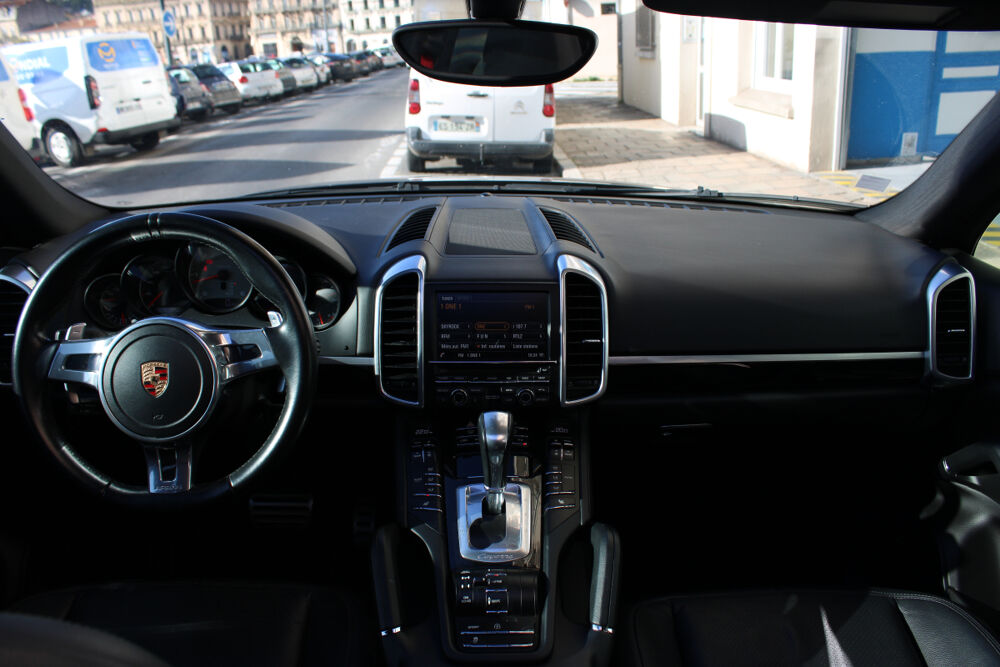 Cayenne 4.2 TDI 380 S TIPTRONIC-S BVA ( Toit ouvrant panoramique, Si 2013 occasion 34200 S&egrave;te
