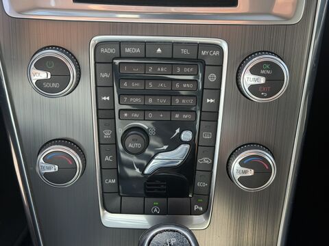 XC60 2.0 TDi Geartronic 150 cv MOMENTUM 2016 occasion 51000 Ch&acirc;lons-en-Champagne