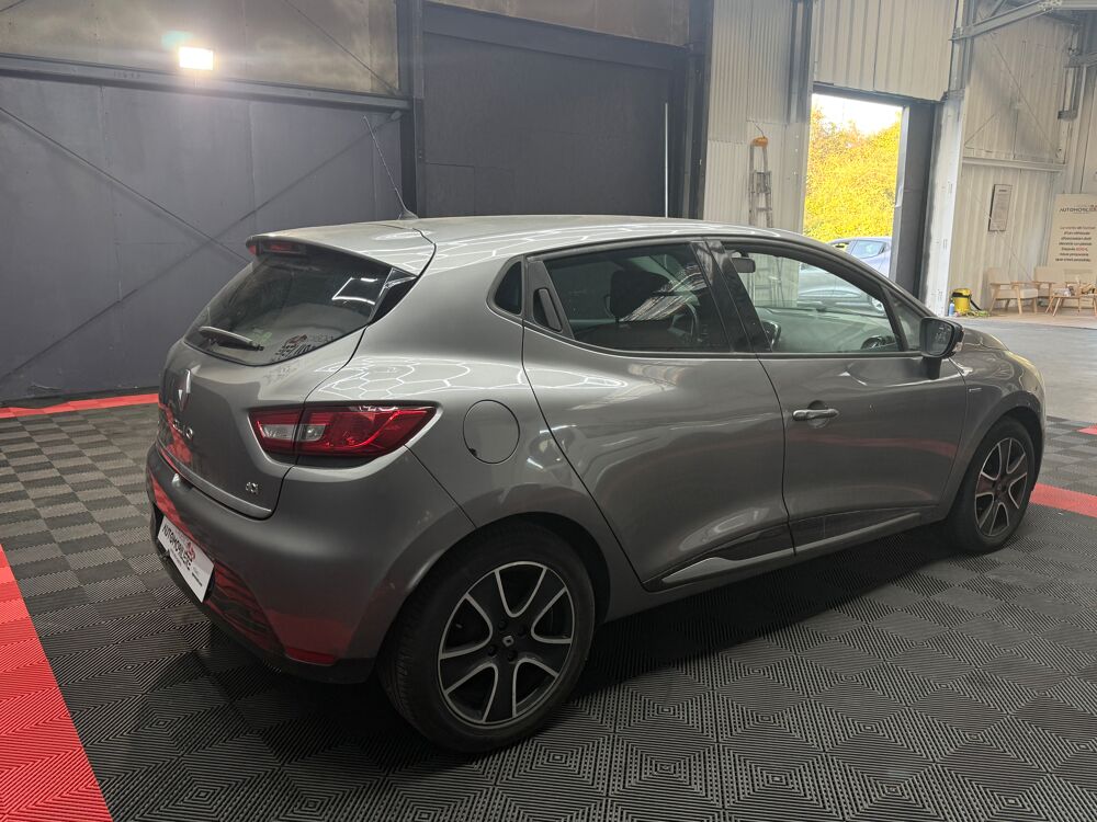 Clio 1.5DCI 90 BUSINESS 2015 occasion 78680 &Eacute;p&ocirc;ne