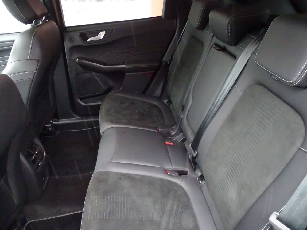Kuga 2.5 L FLEXIFUEL HYBRID TOIT PANORAMIQUE 2024 occasion 27500 Pont-Audemer