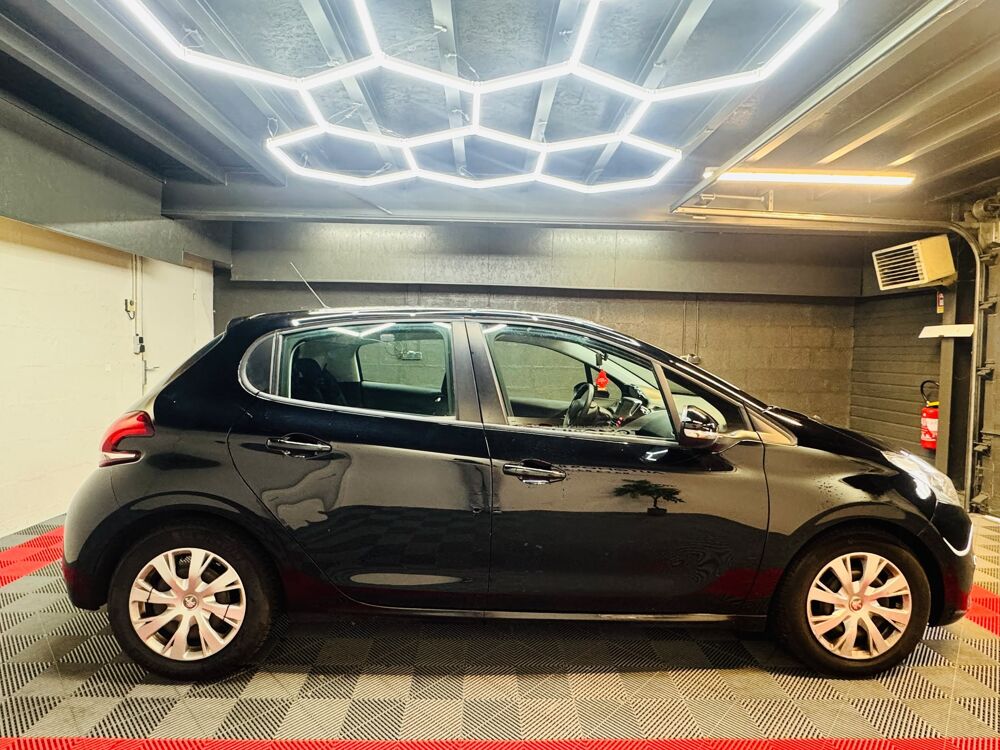 208 I Phase 2 5 Portes 1.5 Blue HDi S&S 100 cv 2019 occasion 71300 Montceau-les-Mines