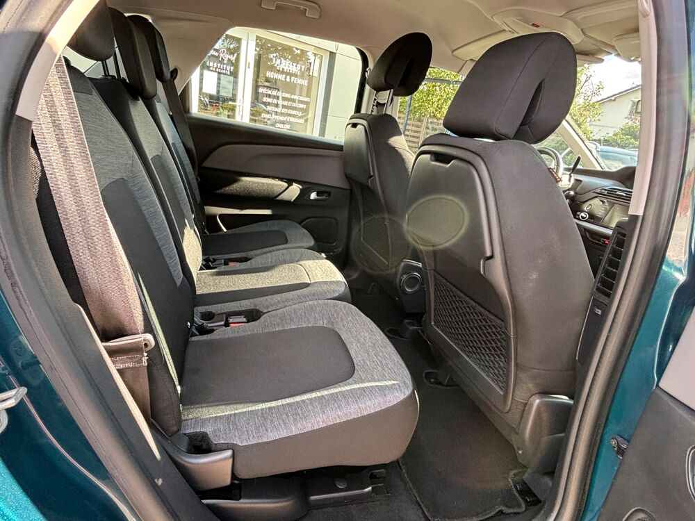 C4 Spacetourer 1.5 Blue HDI 130 ch BUSINESS EAT8 2020 occasion 25400 Audincourt