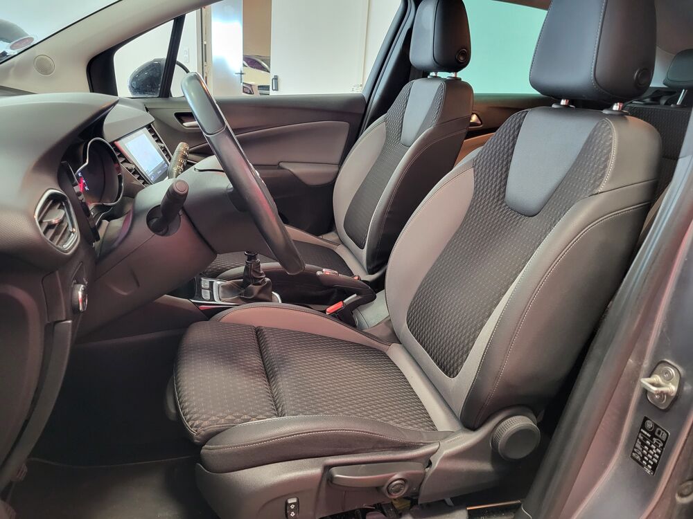 Crossland X 1.2 TURBO 110 INNOVATION BVM6 + CARPLAY + CAMERA DE RECUL 2018 occasion 37170 Chambray-l&egrave;s-Tours