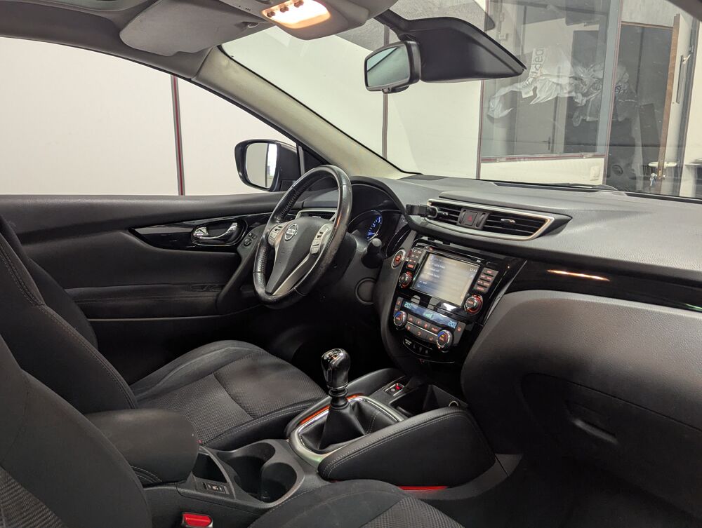 Qashqai II 1.2 DIG-T 115 N-CONNECTA 2017 occasion 95800 Cergy