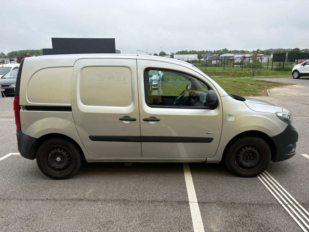 Citan fourgon FOURGON 109 CDI LONG 2016 occasion 76760 Yerville