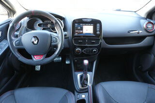 Clio IV (2) 1.6 TURBO 220 RS 18 EDC NUM&Eacute;RO 288/1450 2018 occasion 01000 Saint-Denis-l&egrave;s-Bourg