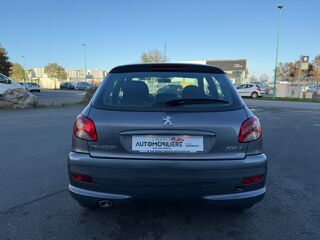 206 1.4l hdi 70ch TRENDY 2009 occasion 44860 Pont-Saint-Martin