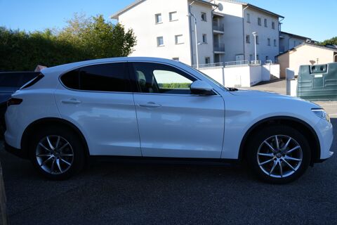 Stelvio 2.0 TURBO 200 Q4 LUSSO AT8 2017 occasion 01000 Saint-Denis-l&egrave;s-Bourg