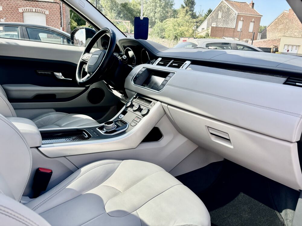 Range Rover Evoque 2.2 150CV TOIT PANORAMIQUE 2014 occasion 59300 Valenciennes