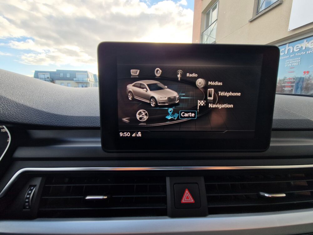 A4 V 2.0 TDI 150 BUSINESS LINE 2018 occasion 80480 Salou&euml;l