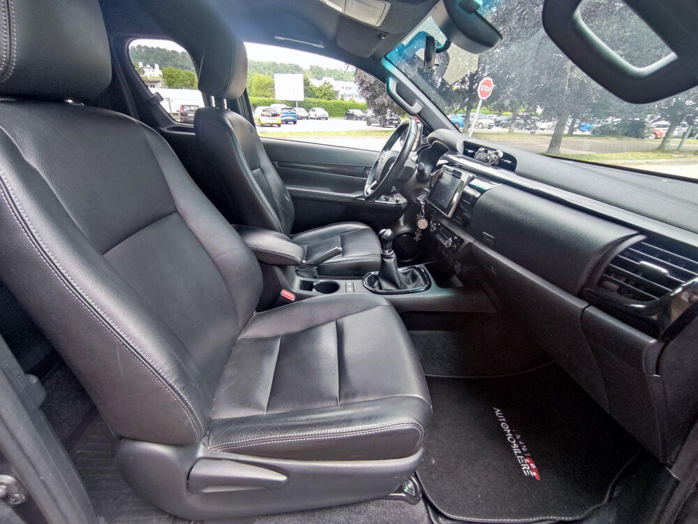 Hilux XTRA CABINE LOUNGE 4X4 Sans TVA 2021 occasion 27500 Pont-Audemer