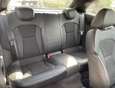 A1 1.6 TDI 105 cv S-Line 2011 occasion 49124 Saint-Barth&eacute;lemy-d'Anjou