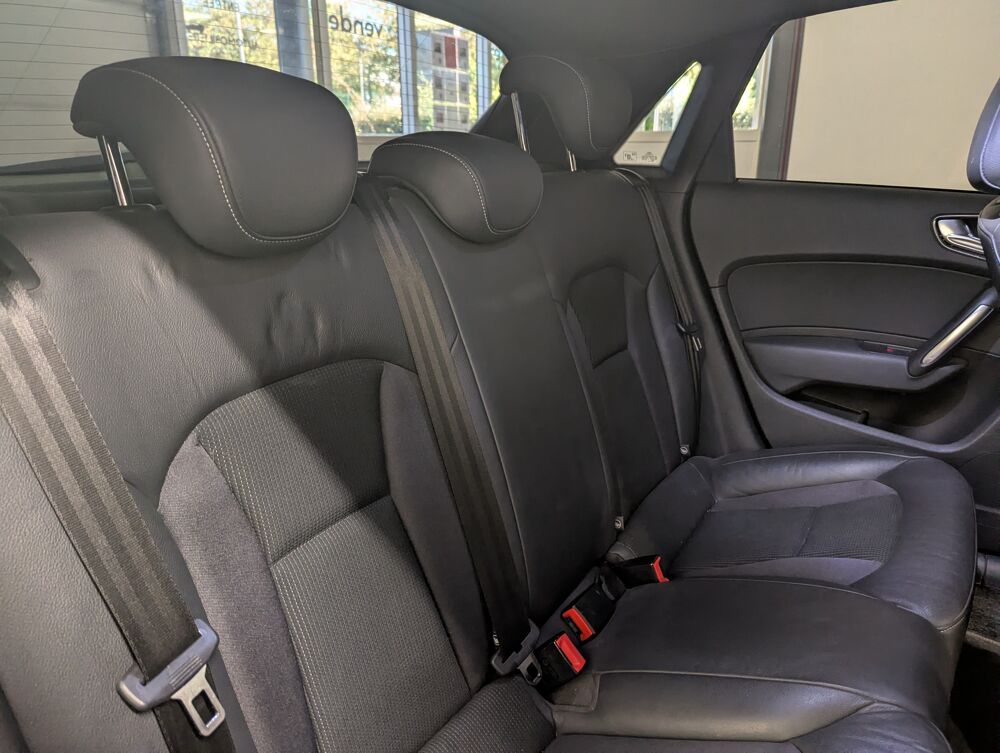 A1 SPORTBACK 1.6 TDI 105 S LINE 2014 occasion 95800 Cergy