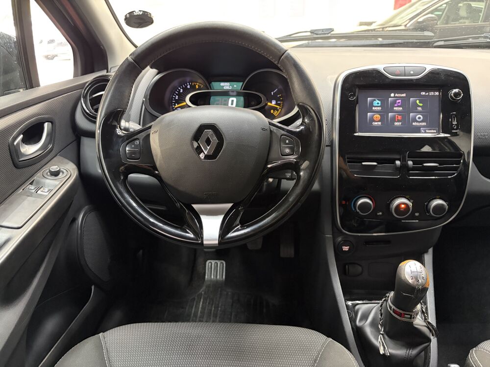 Clio 4 1.5 DCI 90 Energy Eco2 Buisness 2015 occasion 78680 &Eacute;p&ocirc;ne