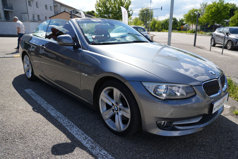 S&eacute;rie 3 (E93) (2) CABRIOLET 325I 3.0 218 LUXE BVA6 2011 occasion 01000 Saint-Denis-l&egrave;s-Bourg