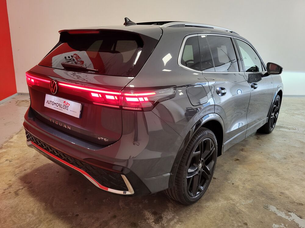 Tiguan 1.5 eTSI 150 DSG7 R LINE + TOIT OUVRANT 2024 occasion 37170 Chambray-l&egrave;s-Tours