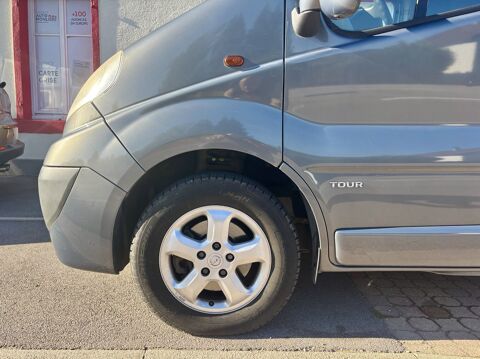 Vivaro Minibus 2.0 CDTI 16V Combi Easytronic 115 ch 8 places 2012 occasion 88100 Sainte-Marguerite