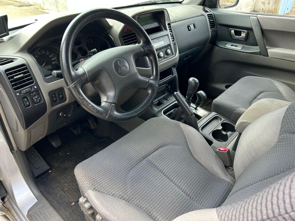 Pajero 3.2 DID 160 AVENTURE 4WD 2003 occasion 34160 Castries