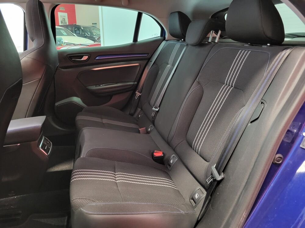 M&eacute;gane MEGANE IV 1.3 TCE 140 GT LINE + CARPLAY + TOIT OUVRANT 2018 occasion 37170 Chambray-l&egrave;s-Tours