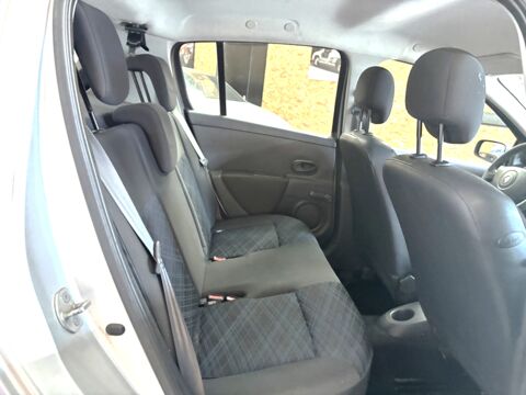 Clio PHASE 3 - 1.2 16V - 75 CH COMMUNITY 2008 occasion 59640 Dunkerque