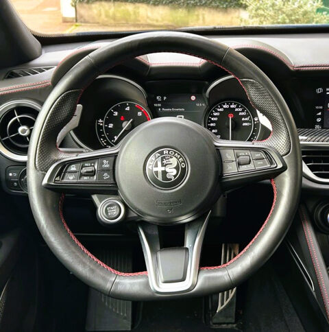 Stelvio 2.2 210 Q4 ESTREMA AT8 *SUIVI ALFA ROMEO, TOIT OUVRANT* 2022 occasion 92370 Chaville