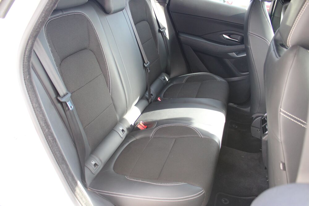 E-PACE 2.0 D150 150 S AWD BVA (Cam&eacute;ra de recul, CarPlay, Palettes a 2019 occasion 34200 S&egrave;te