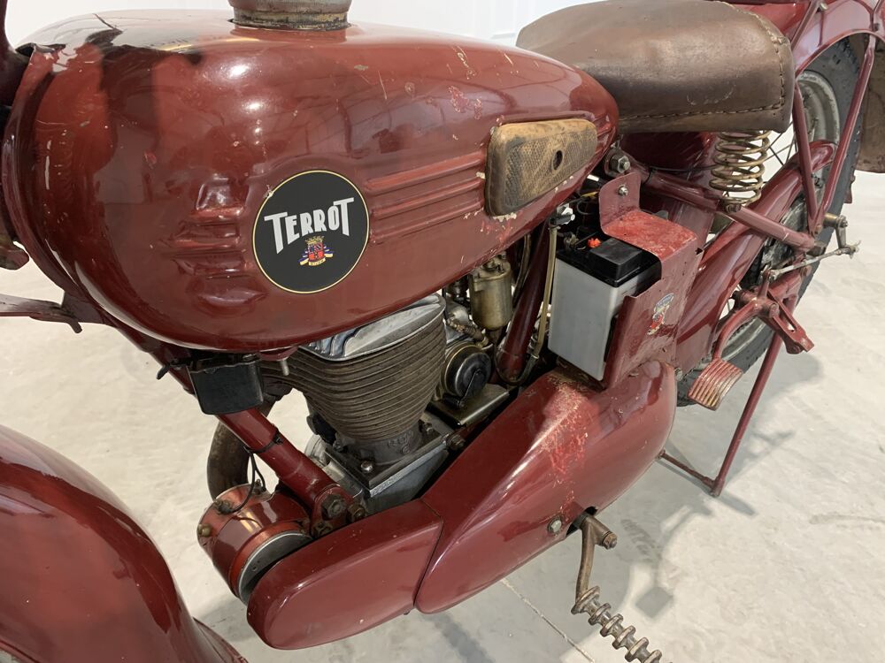  1948 occasion 27620 Gasny