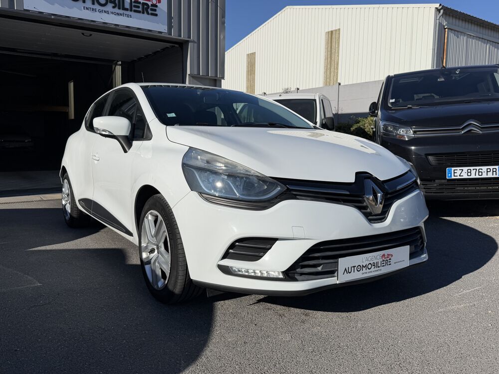 Clio IV Phase 2 0.9 TCe 90 cv limited 2018 occasion 51000 Ch&acirc;lons-en-Champagne
