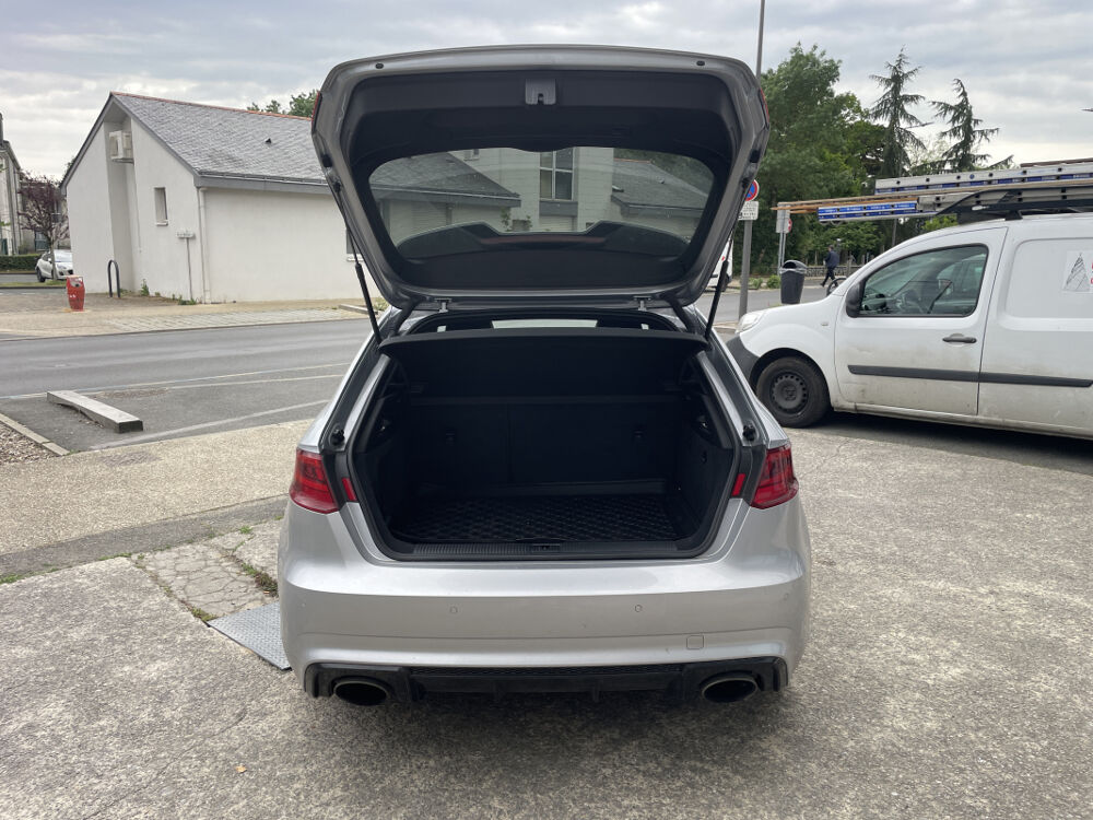 RS3 2.5 TFSi Quattro S-Tronic 367 cv BVA - Toit ouvrant Suivi AU 2016 occasion 49124 Saint-Barth&eacute;lemy-d'Anjou