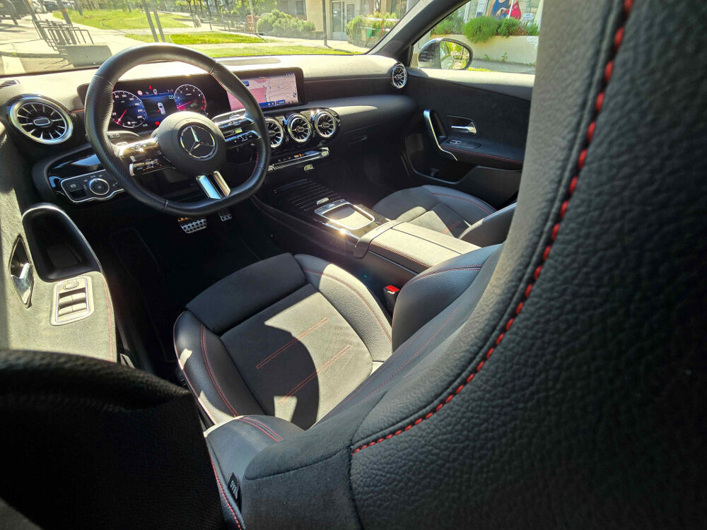 Classe A IV A 200 AMG LINE 7G-Tronic Garantie Mercedes Avril 2027 2023 occasion 69008 Lyon